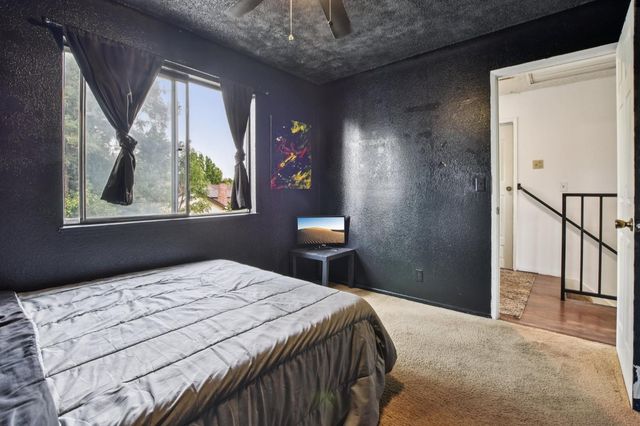 989 Northgate Dr, Yuba City, CA 95991