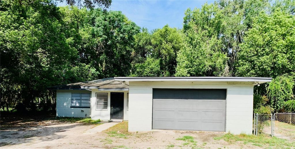 5200 N APOPKA VINELAND ROAD, Orlando, FL 32818