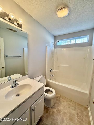 2903 Satterfield Drive, Greenville, NC 27834