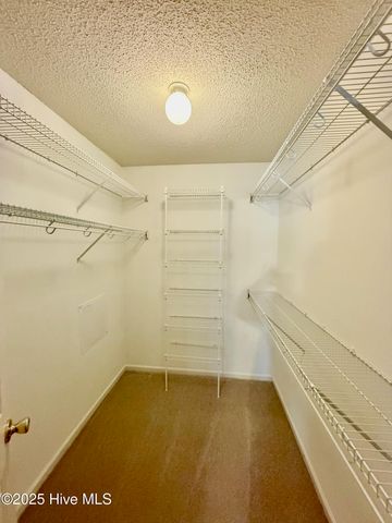 2903 Satterfield Drive, Greenville, NC 27834