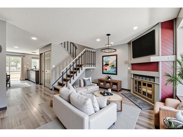 9672 W Chatfield Ave C, Littleton, CO 80128