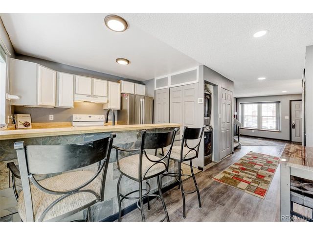 9672 W Chatfield Ave C, Littleton, CO 80128