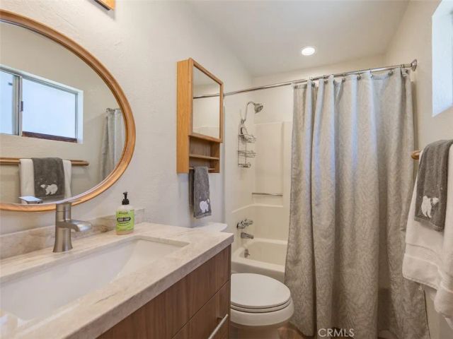 803 Robinhood Boulevard, Big Bear City, CA 92314