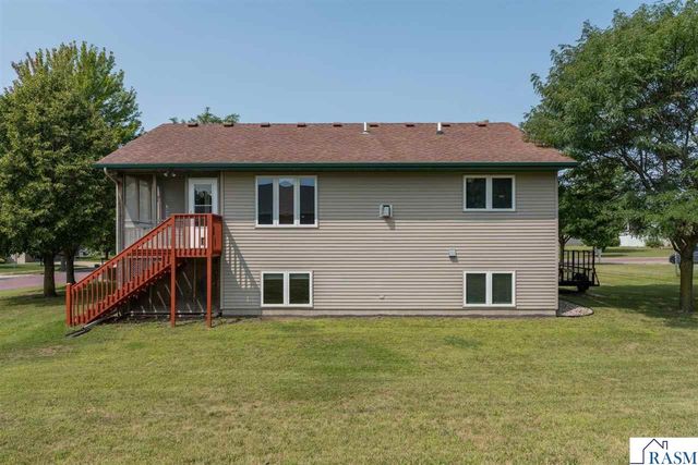 132 Tattler Lane, Mankato, MN 56001