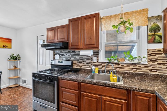 6509 FAIRDEL, Baltimore, MD 21206