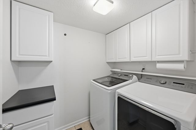 1114 Rockwell Drive, Greenwood, IN 46143