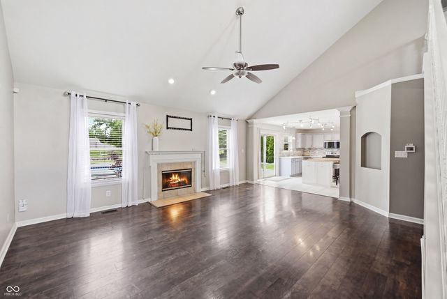 1114 Rockwell Drive, Greenwood, IN 46143