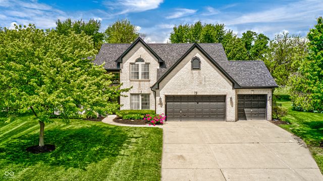 1114 Rockwell Drive, Greenwood, IN 46143