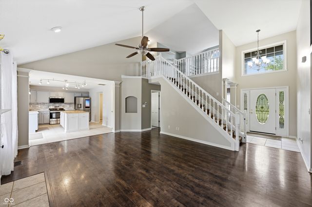 1114 Rockwell Drive, Greenwood, IN 46143
