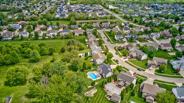 1114 Rockwell Drive, Greenwood, IN 46143