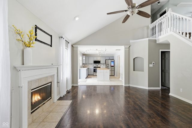 1114 Rockwell Drive, Greenwood, IN 46143