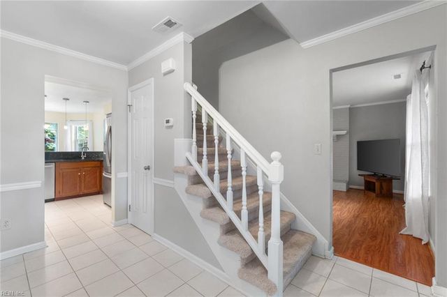 2188 Coach LN, Virginia Beach, VA 23454