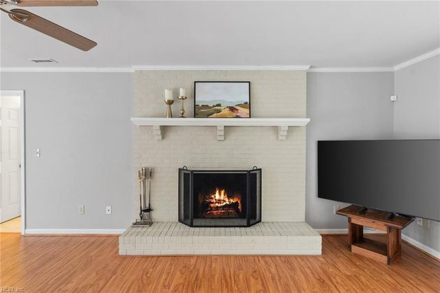 2188 Coach LN, Virginia Beach, VA 23454