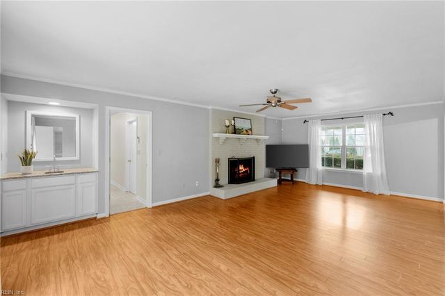 2188 Coach LN, Virginia Beach, VA 23454