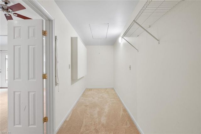 2188 Coach LN, Virginia Beach, VA 23454