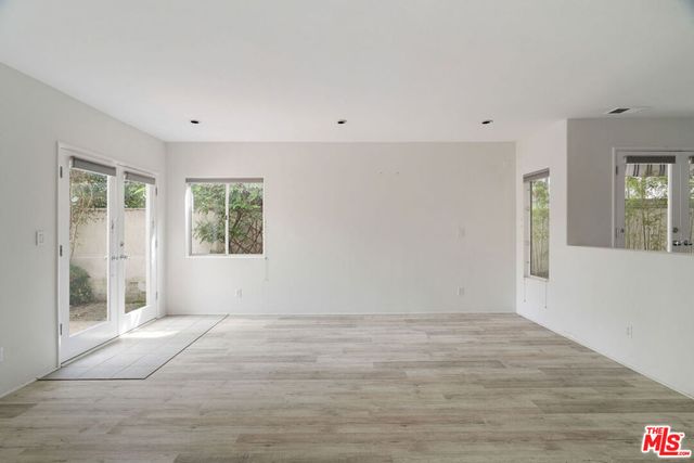 2606 Pacific Avenue, Manhattan Beach, CA 90266