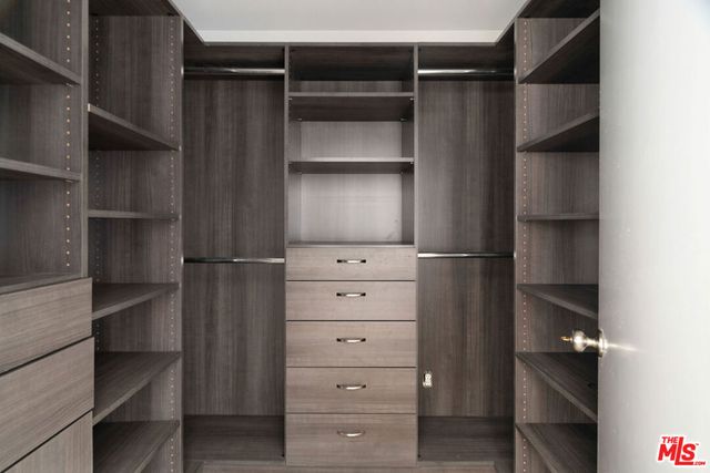 2606 Pacific Avenue, Manhattan Beach, CA 90266