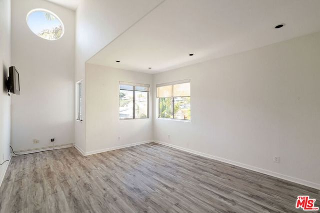 2606 Pacific Avenue, Manhattan Beach, CA 90266