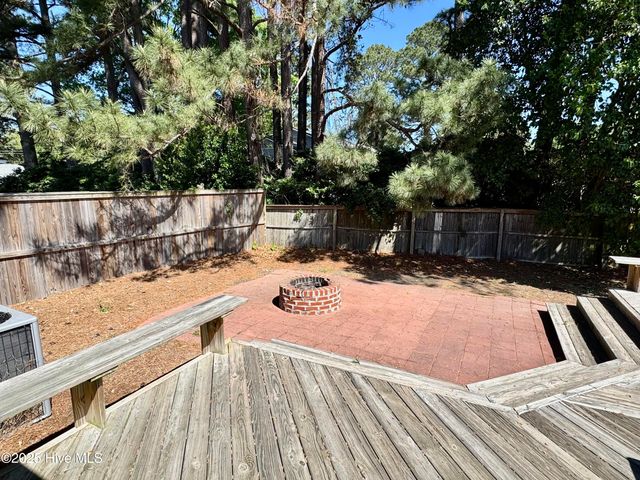 1307 Willow Street A, Greenville, NC 27858