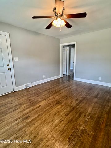 1307 Willow Street A, Greenville, NC 27858