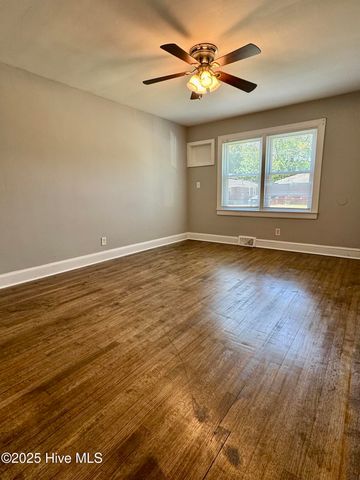 1307 Willow Street A, Greenville, NC 27858
