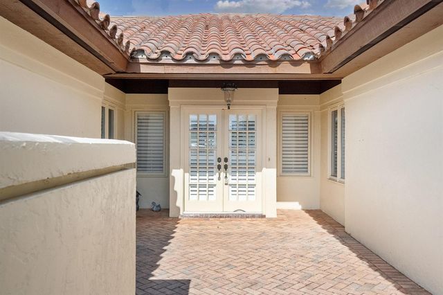 5361 SE Merion Way, Stuart, FL 34997