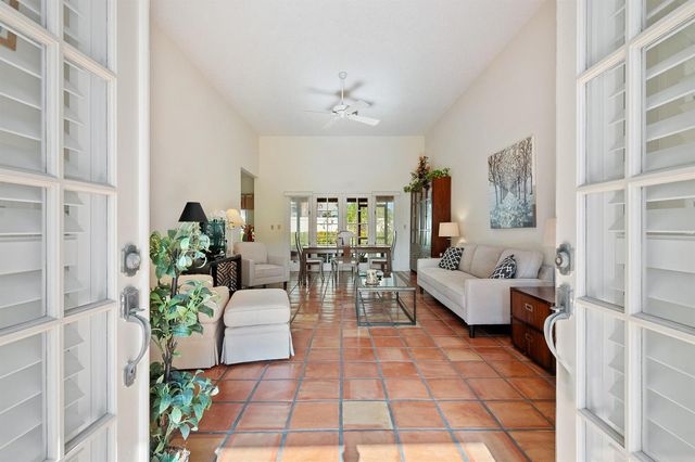 5361 SE Merion Way, Stuart, FL 34997