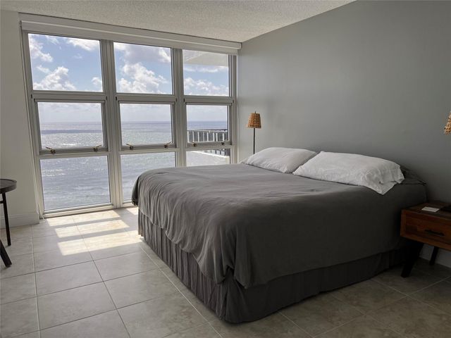531 N OCEAN Boulevard 1711, Pompano Beach, FL 33062