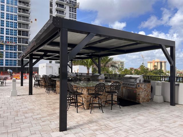 531 N OCEAN Boulevard 1711, Pompano Beach, FL 33062