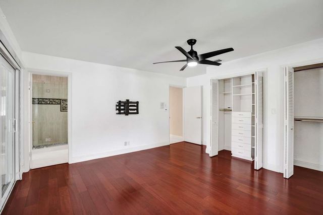 2527 Deer Creek Lakes Dr, Deerfield Beach, FL 33442