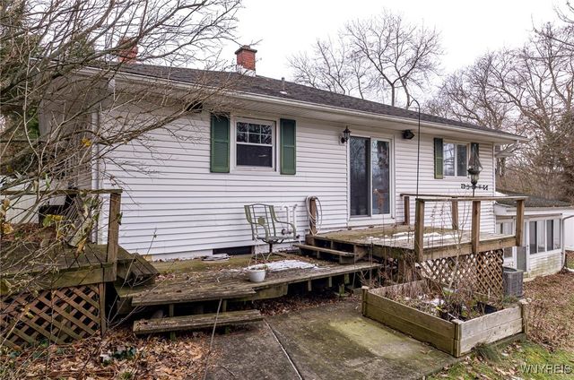 1361 Staley Road, Grand Island, NY 14072