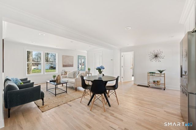 181 Eastern Parkway, Milford, CT 06460