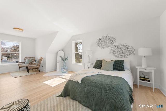 181 Eastern Parkway, Milford, CT 06460