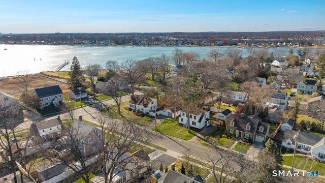 181 Eastern Parkway, Milford, CT 06460