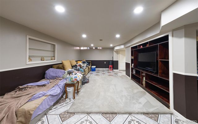 1721 Westbrook Drive, Madison Heights, MI 48071