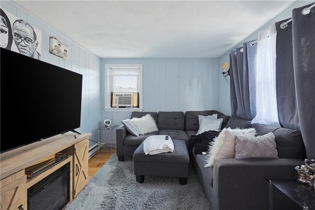 47 Sibyl Street, Providence, RI 02909