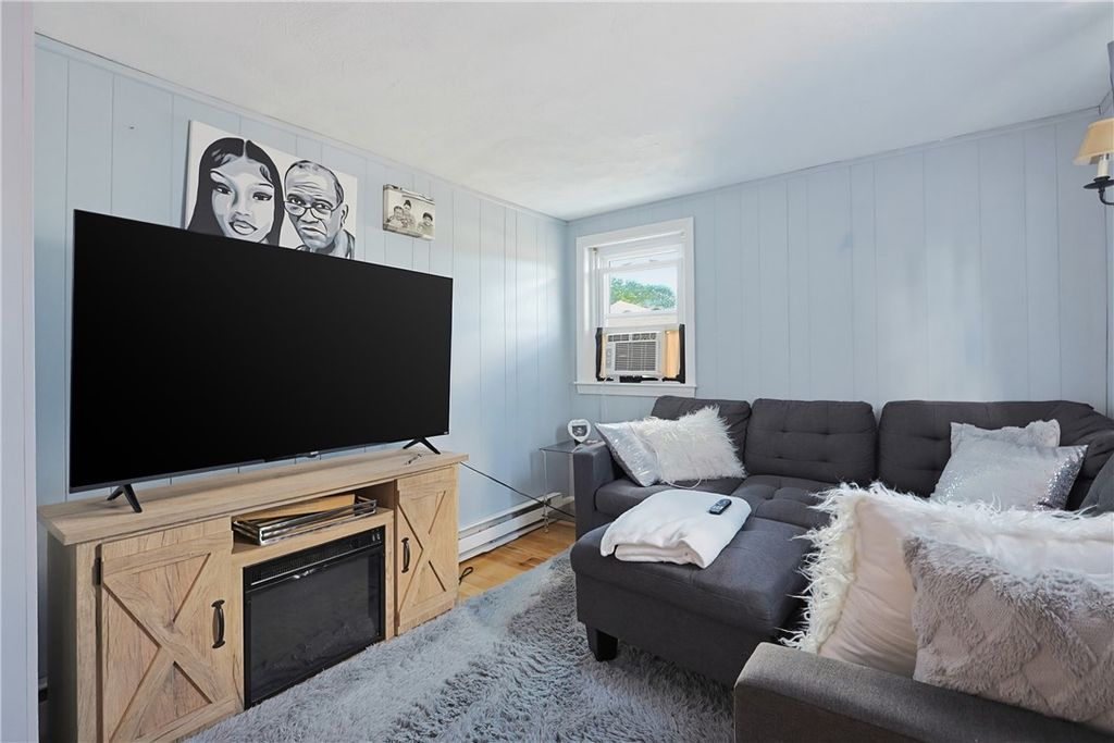 47 Sibyl Street, Providence, RI 02909