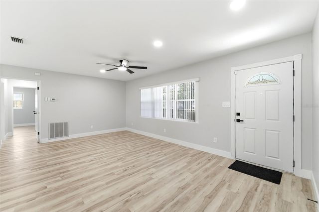16 OLEANDER LANE, Debary, FL 32713