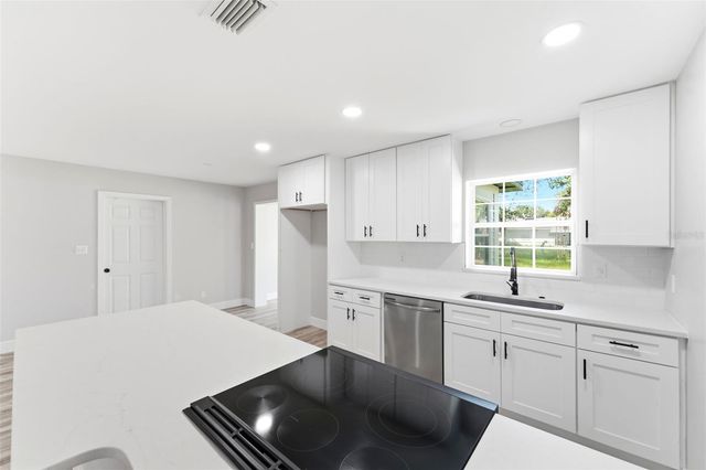 16 OLEANDER LANE, Debary, FL 32713