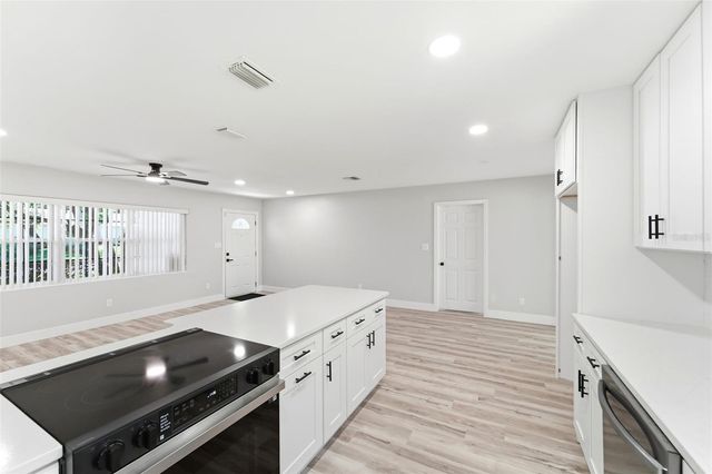 16 OLEANDER LANE, Debary, FL 32713