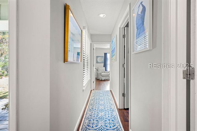 6 Possum Ln, Hilton Head Island, SC 29928