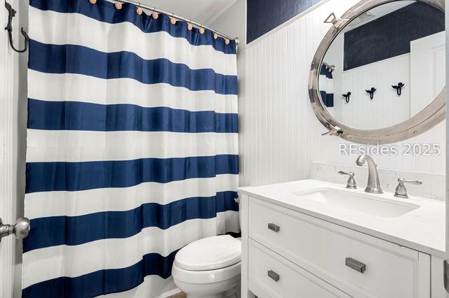 6 Possum Ln, Hilton Head Island, SC 29928