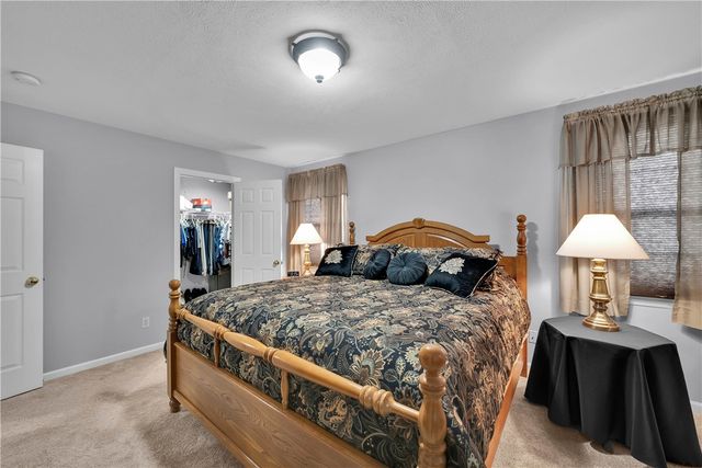 306 Acre Ave, City Of But Sw, PA 16001