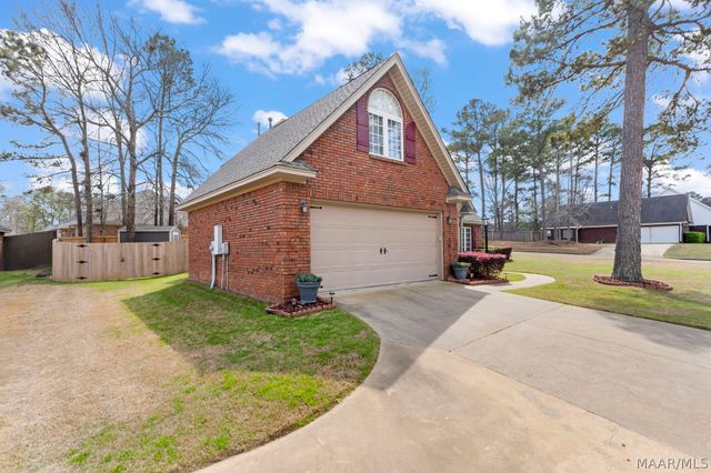 174 Timberbrook Drive, Millbrook, AL 36054