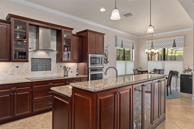 2015 N RHODES POINT, Hernando, FL 34442