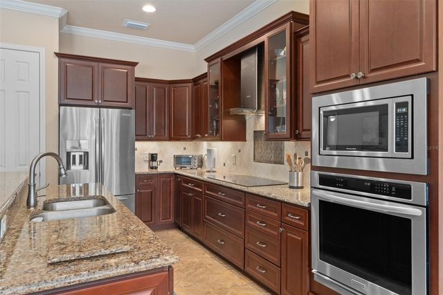 2015 N RHODES POINT, Hernando, FL 34442