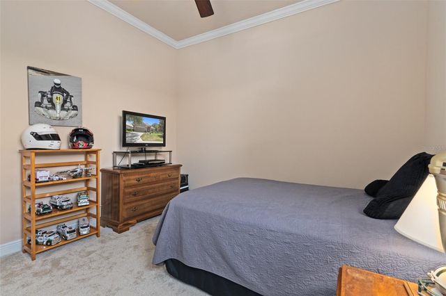 2015 N RHODES POINT, Hernando, FL 34442