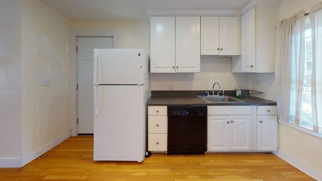 47 Fairbanks 2, Boston, MA 02135