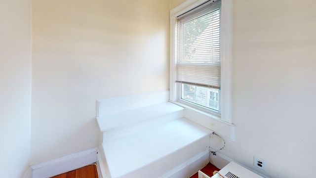 47 Fairbanks 2, Boston, MA 02135