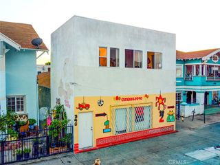 348 W Vernon Avenue, Los Angeles, CA 90037